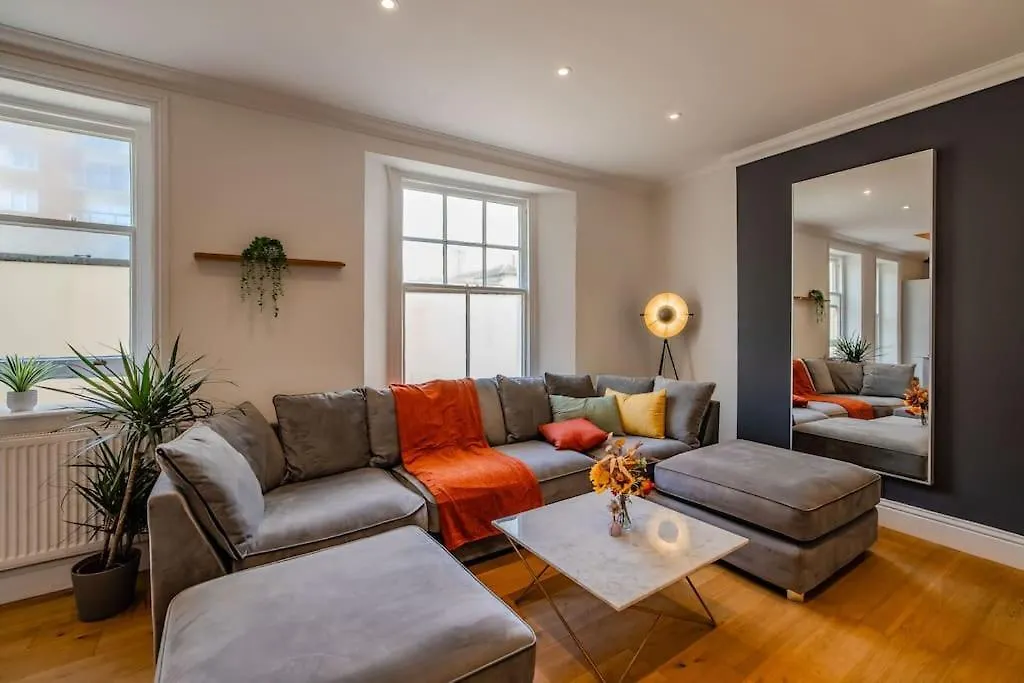 Free Parkingi Brighton Beachi Sleep 6 I Two Bedrooms Apartment Reino Unido
