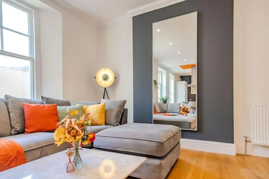 Free Parkingi Brighton Beachi Sleep 6 I Two Bedrooms Apartment